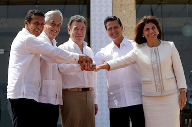 Costa Rica firma hoja de ruta para adherirse a Alianza del Pacífico