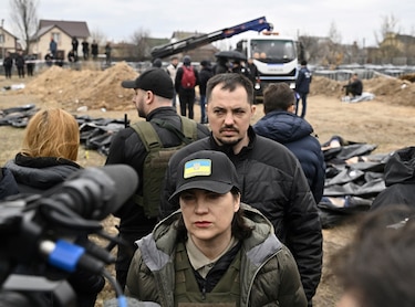 Al menos 1,200 muertos son hallados en región de Kiev