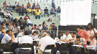 Se aviva la controversia por el sistema de asignación de curules