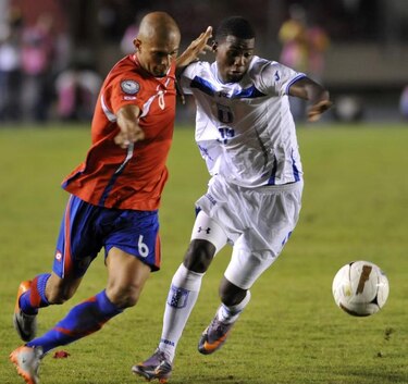 Costarricense Mora queda fuera del Mundial por fractura