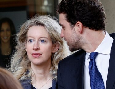 Sentencian a 11 años de cárcel a la emprendedora Elizabeth Holmes
