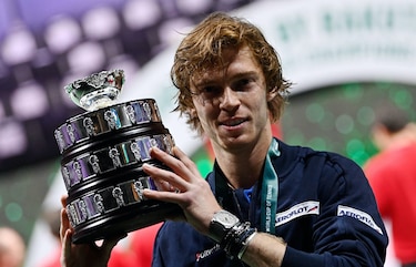 Andrey Rublev sale positivo y está en  duda para Australia