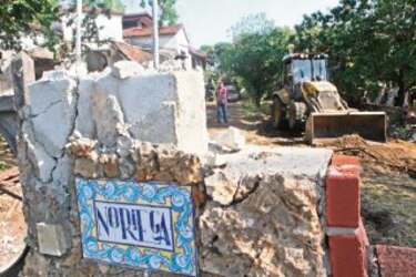 Se oponen a monumento en casa de Noriega