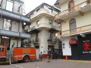 Siguen sin identificarse a víctimas del fuego en San Felipe