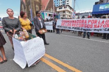 Protestas en desfiles