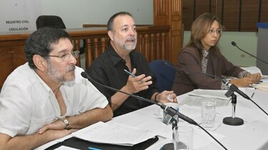Tribunal Electoral también pondrá denuncia por firma de extranjeros