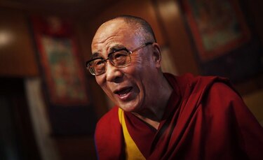 El Dalai Lama espera que Trump y Putin trabajen por la paz