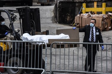 Donald Trump advierte a los estadounidenses que las próximas dos semanas serán ‘muy difíciles y dolorosas'