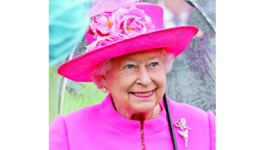 Delegación china fue ‘maleducada’: Isabel II