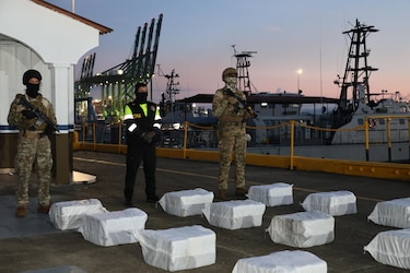 En los últimos dos días, las autoridades han decomisado 700 kilos de drogas