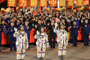 China lanza Shenzhou-13, su misión espacial tripulada más larga