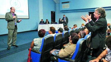 Pacientes con enfermedades crónicas encaran a Girón