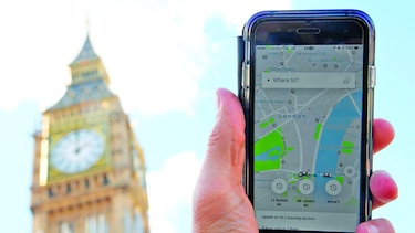 Londres cerraría su mercado a Uber