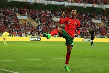Cristiano lanza un canal de YouTube para ‘estar más cerca’ de sus fans