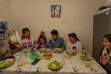 Pedro Castillo, ‘el primer presidente pobre’ de Perú