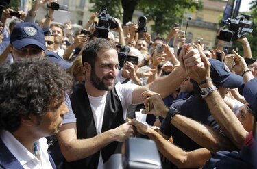 Higuaín se une al Juventus y le responde al presidente del Napoli