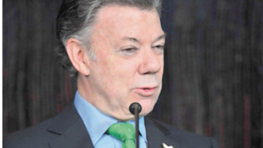 Santos nombra a economista Carolina Soto en banco central