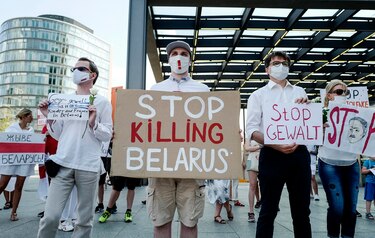 Estados Unidos y Polonia piden a gobierno bielorruso que dialogue con la sociedad civil