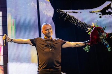 Eros Ramazzotti, por la puerta grande en la plaza de toros de Sevilla