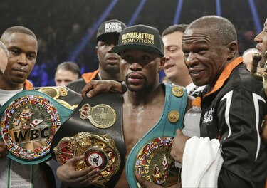 Floyd Mayweather sigue reinando, venció a Manny Pacquiao