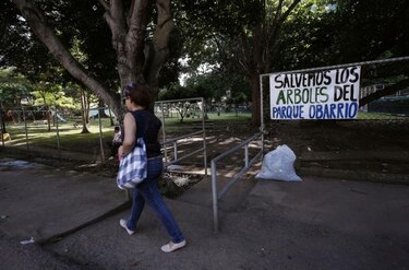 Blandón dice que proyecto en Obarrio 'no va'; residentes piden una decisión en firme