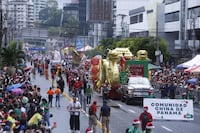 Desfile de Navidad ‘Ciudad de las Estrellas’ llena de color la calle 50