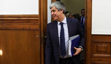Escándalo bancario asedia a ministro portugués de Finanzas