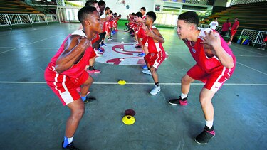 Preselección de básquet se reduce
