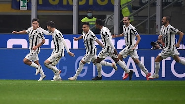 Dybala evita la derrota de Juventus ante Inter, Nápoles corta su pleno