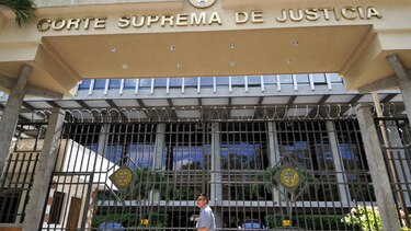 El Salvador: Corte Suprema rechaza extradición de militares