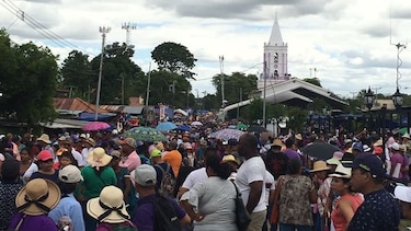 Ulloa pide apoyo a los jóvenes que participarán de la JMJ 2019 en Panamá