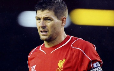 Gerrard medita colgar las botas a finales de 2016