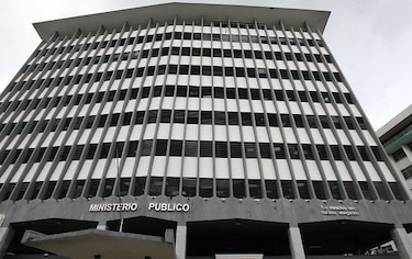 Fiscalía  de Drogas investiga a policías