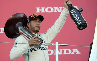 Hamilton pide 'más respeto' hacia Vettel