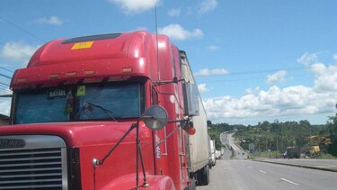 Camioneros anuncian paro a partir del 15 de febrero