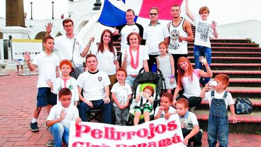 CELEBRAN UN ENCUENTRO DE PELIRROJOS