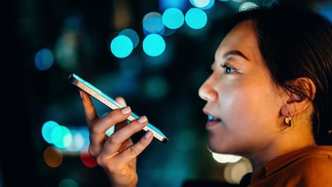 Las llamadas pueden espiarse de forma remota con las vibraciones que emite el teléfono móvil