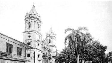 La plaza de los próceres