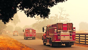 Clima impide luchar contra incendios