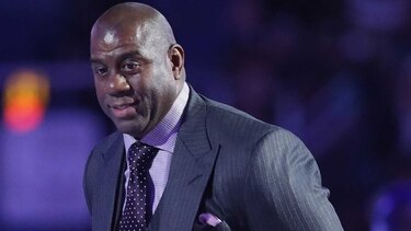 Los Lakers otorgan las riendas a Magic Johnson