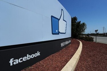Apple y Facebook financian congelación de óvulos de sus empleadas
