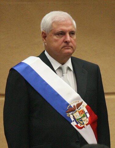 Martinelli acudirá a funerales de Hugo Chávez, afirma embajador venezolano