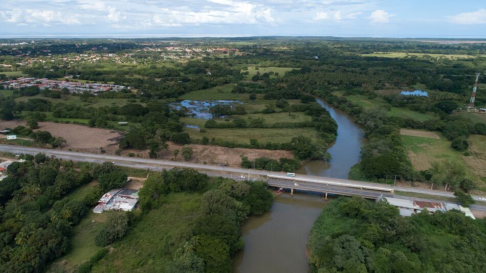 Turbidez en río La Villa afecta funcionamiento de potabilizadoras en Azuero