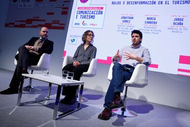 Bulos y desinformación amenazan tanto a los destinos turísticos como a los viajeros