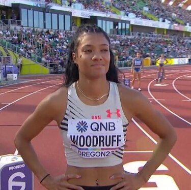 Gianna Woodruff busca colarse en el podio