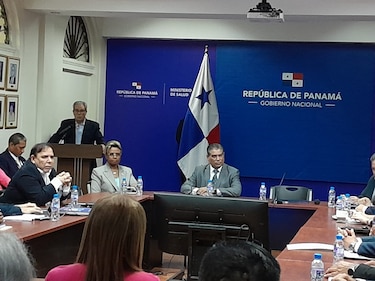 Ministro entrante de Salud deberá pagar $300 millones, pero la entidad no tiene los fondos