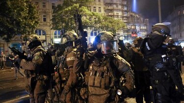 Segunda noche de disturbios por el G20 en Hamburgo