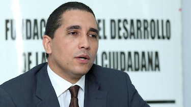 Carlos Gasnell renuncia al cargo de presidente ejecutivo de Transparencia Internacional