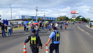Docentes cierran en Chitré