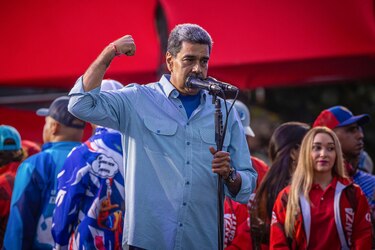 Presidente Mulino estaría dispuesto a darle asilo a Nicolás Maduro